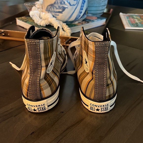 Converse Hightops - Picture 3 of 5